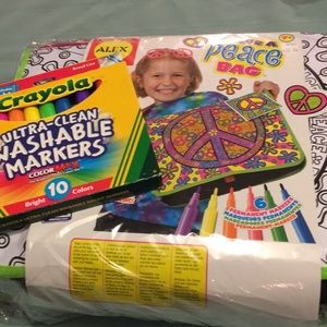 Alex Color & Design a peace Bag Craft set Perfect carry On Book-Computer Bag NEW